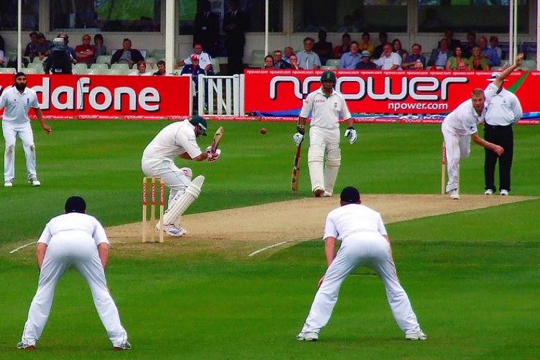 Freddie Flintoff bowling